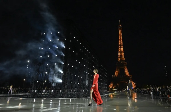 深度 | 留给Saint Laurent的时间不多了