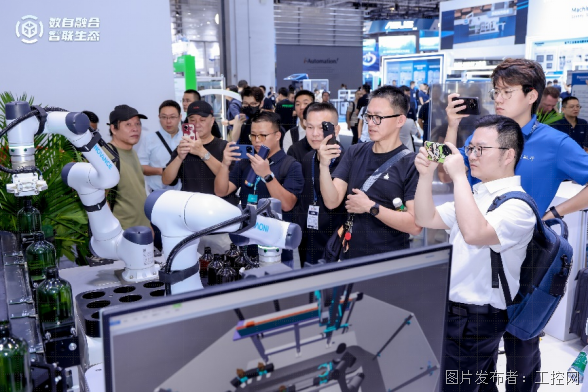 当工博会不再是产品秀，汇川技术到底展示了怎样的智能未来？-v3895.png