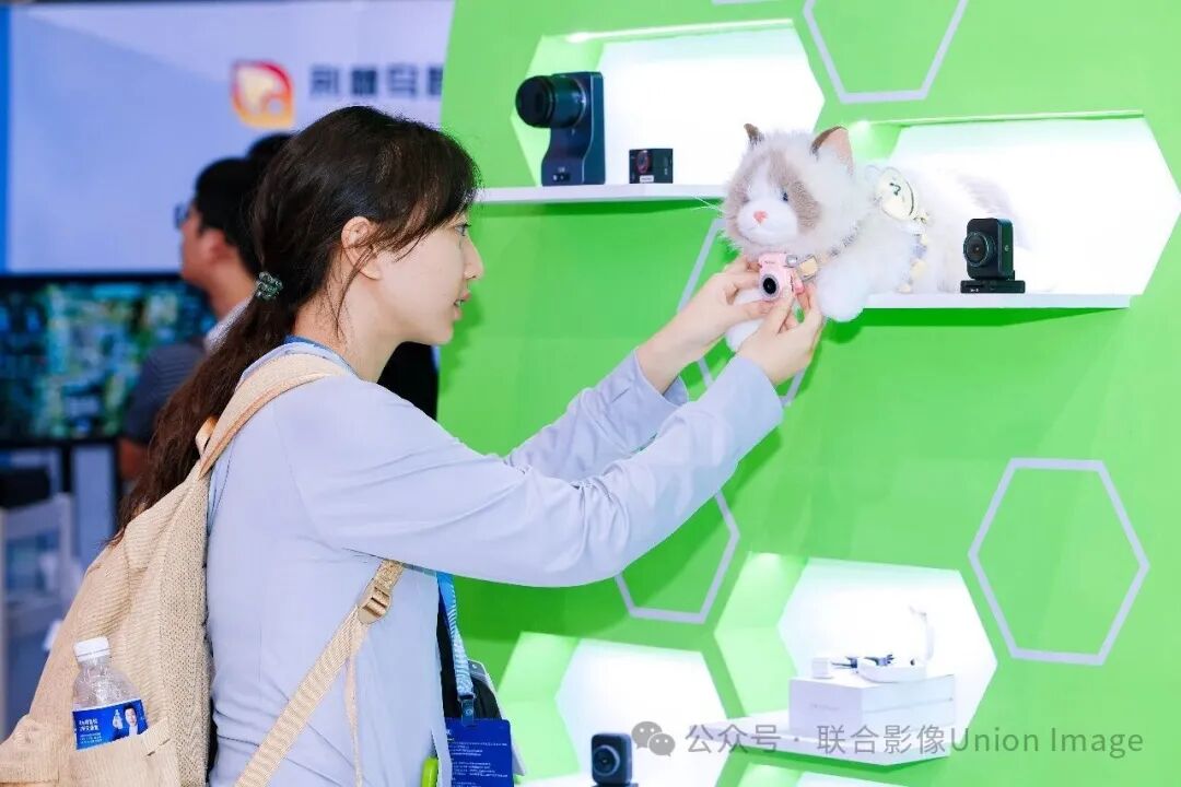 IOTE 2026｜联合影像携"视觉基础设施"亮相，硅基与碳基的破界互动