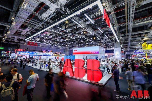 工博会ABB展台.JPG