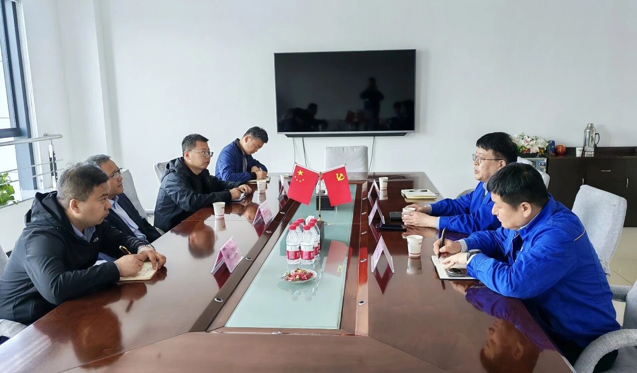 甘肃电气装备集团领导一行到访宝鸡机床集团