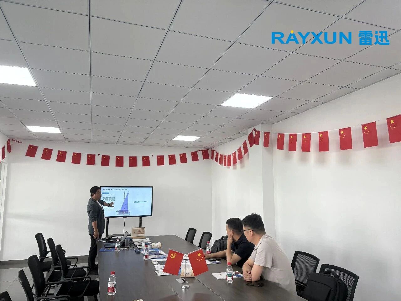  走进工厂，见证匠心制造