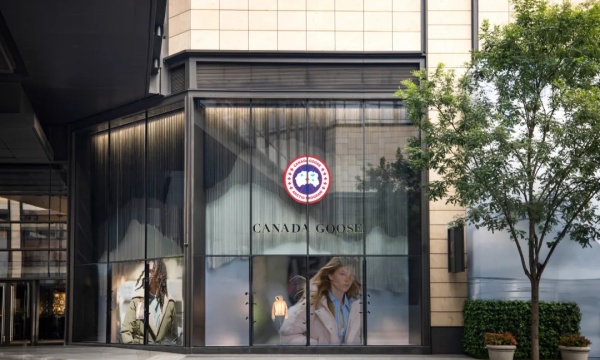 韧性十足，加拿大鹅第二季度中国市场引领全球复苏