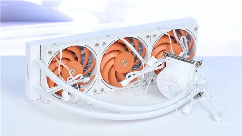 NVIDIA RTX 5050首发评测：DLSS4/AI/生产力全方面飞跃 完美替代RTX 3050