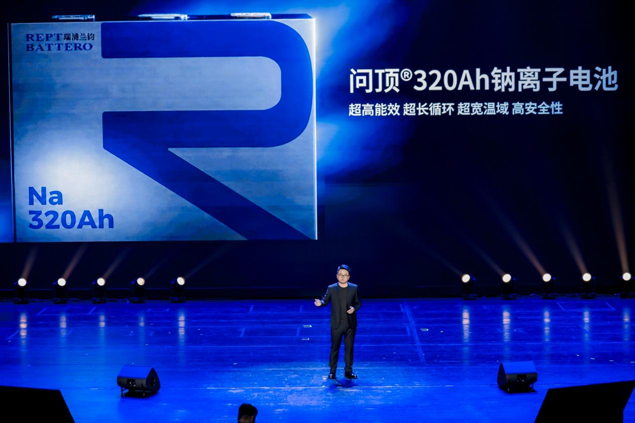 半年净赚7.78亿，瑞浦兰钧2026H1超预期财报彰显冠军内核