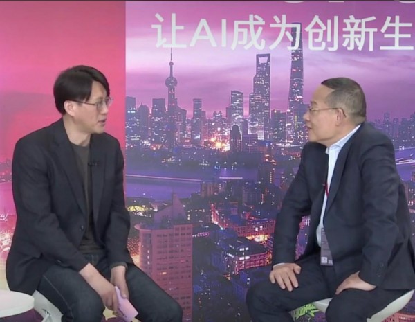 “混合式AI”如何重塑个体、企业与城市？
