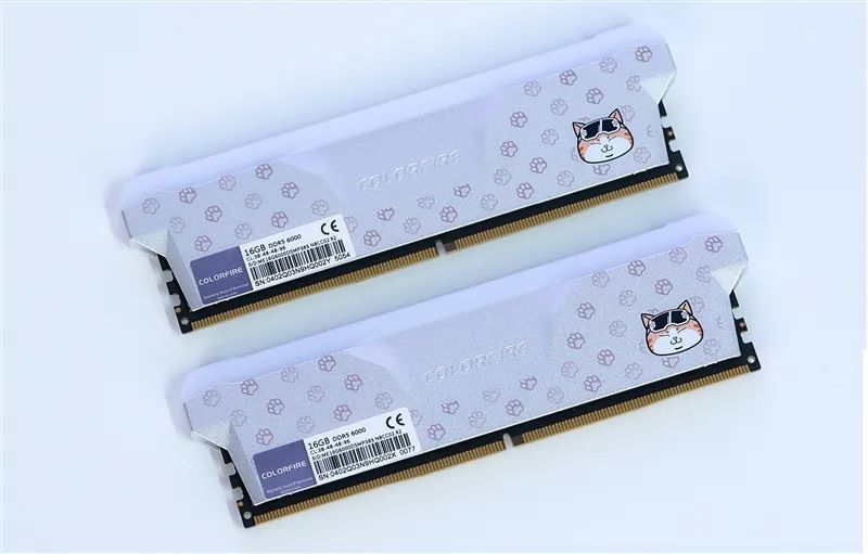 NVIDIA RTX 5050首发评测：DLSS4/AI/生产力全方面飞跃 完美替代RTX 3050