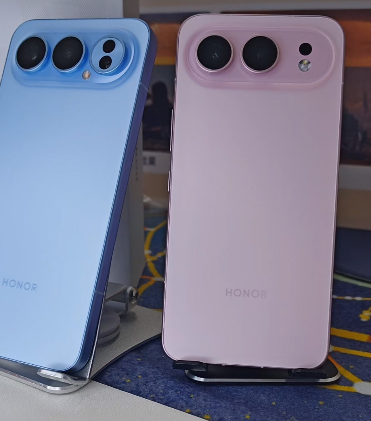 荣耀500系列配置全面出炉：续航强但影像短板，11月24日发布会