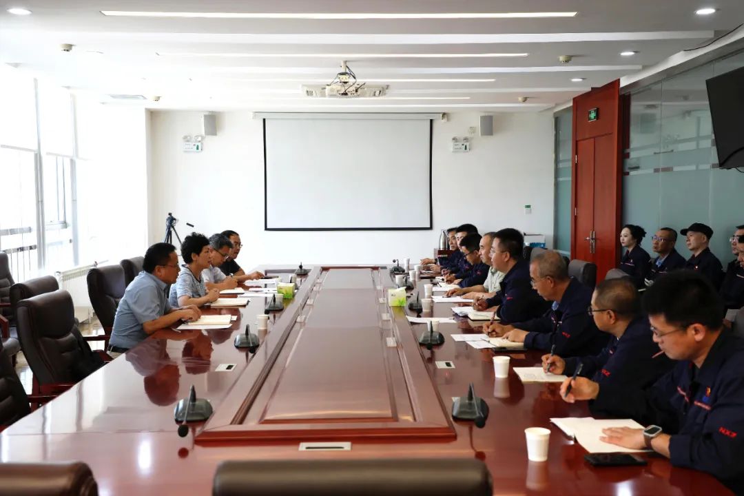 自治区总工会联合宁夏科协深入西北轴承调研 