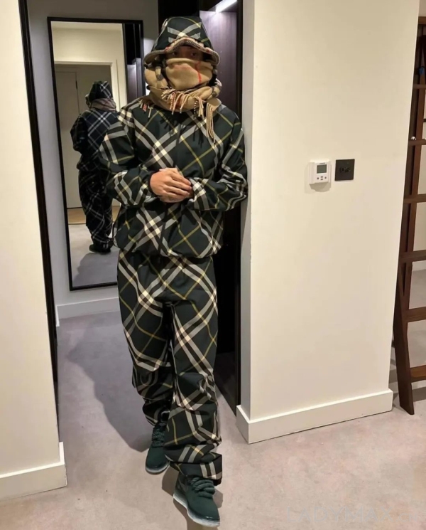 深度 | 2010 回潮，Burberry 作证