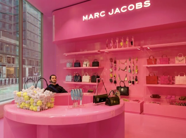 深度 | 巨头瘦身