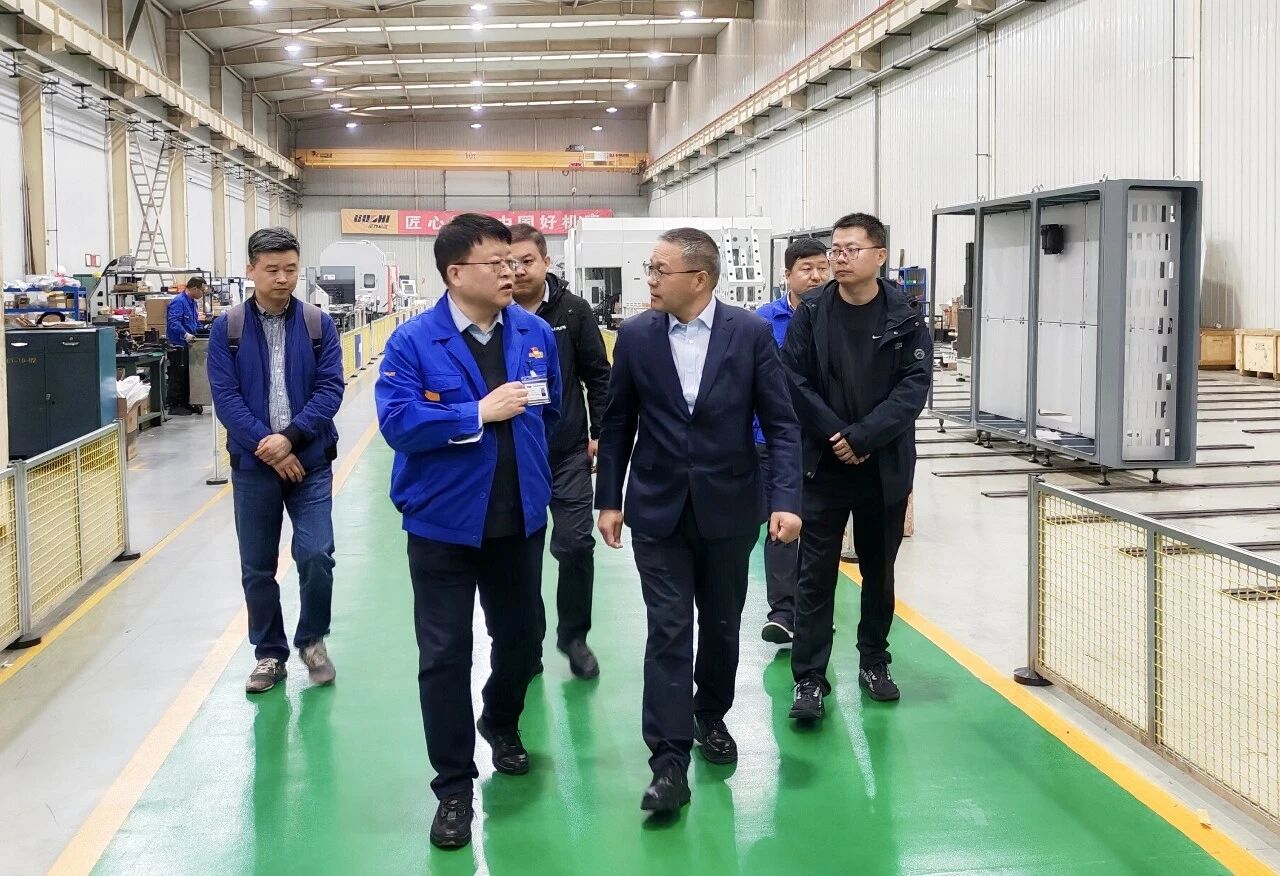 甘肃电气装备集团领导一行到访宝鸡机床集团