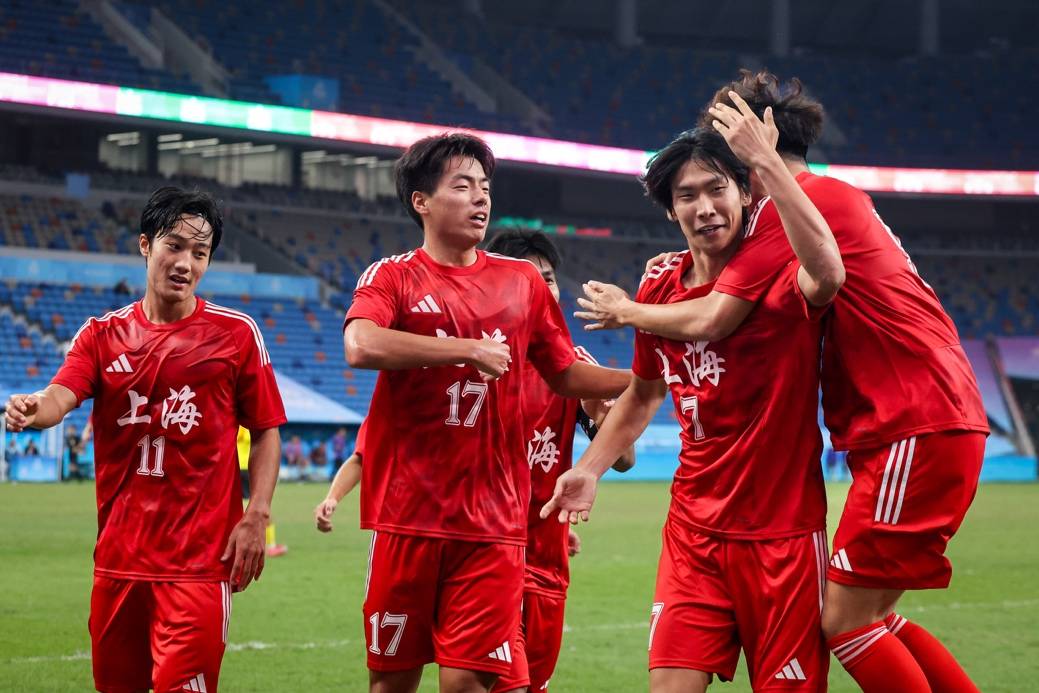 阿迪达斯正式推出队服定制业务（TEAMWEAR），为运动群体提供专业与个性化装备解决方案 