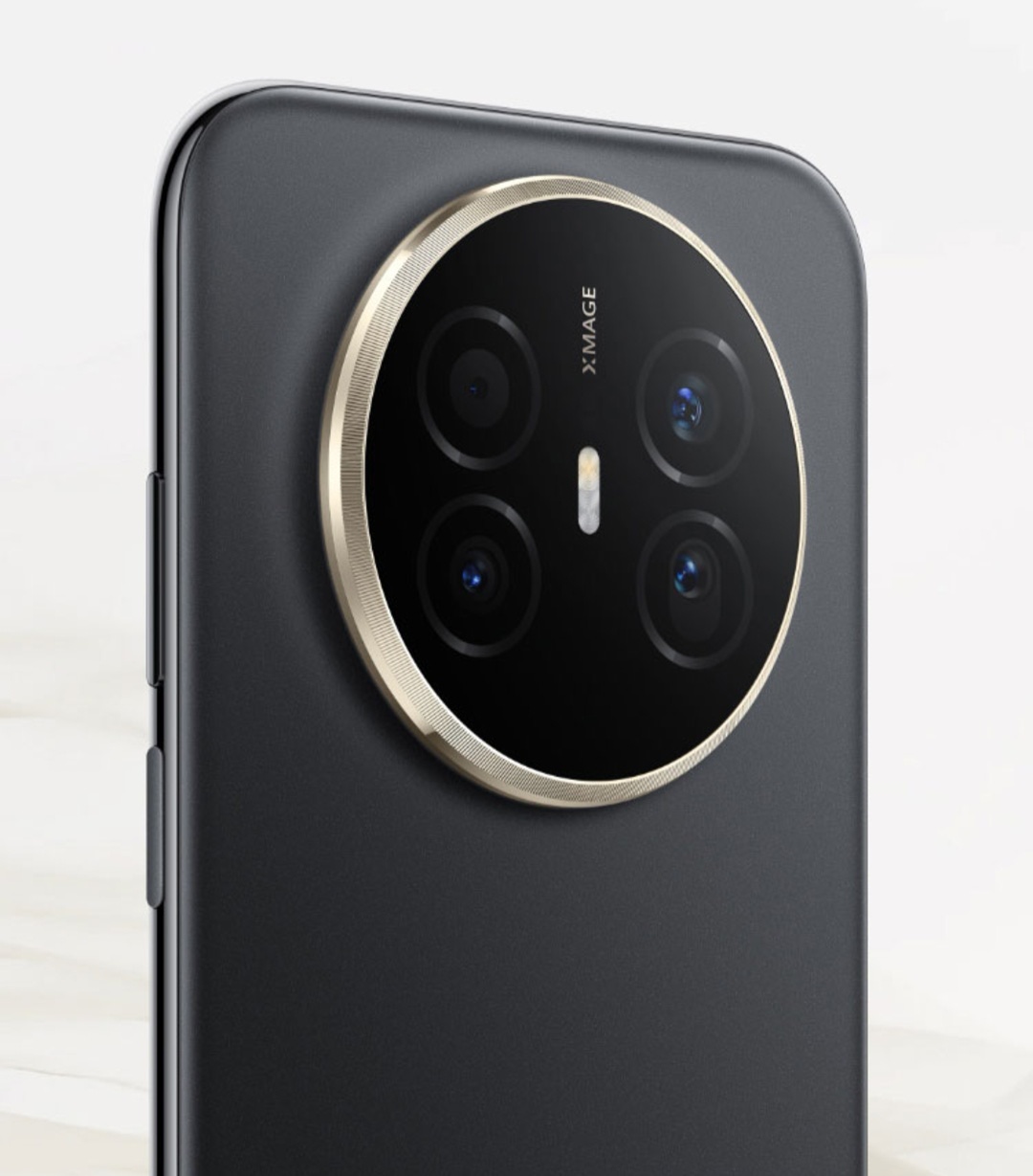 和苹果Air大有不同！华为Mate70 Air开售，7寸屏大电池