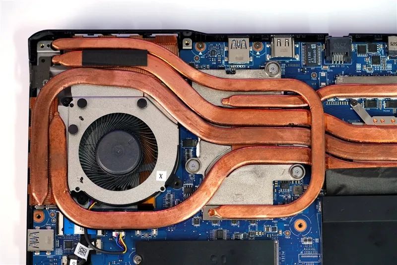 微星神影16锐龙版评测：锐龙7945 HX配合RTX 5070游戏生产力兼顾 体验同价无敌
