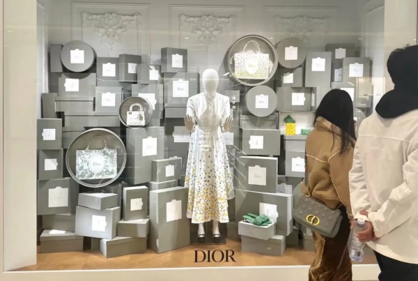 深度 | 奢侈品又开始排队，但消费者不再疯狂