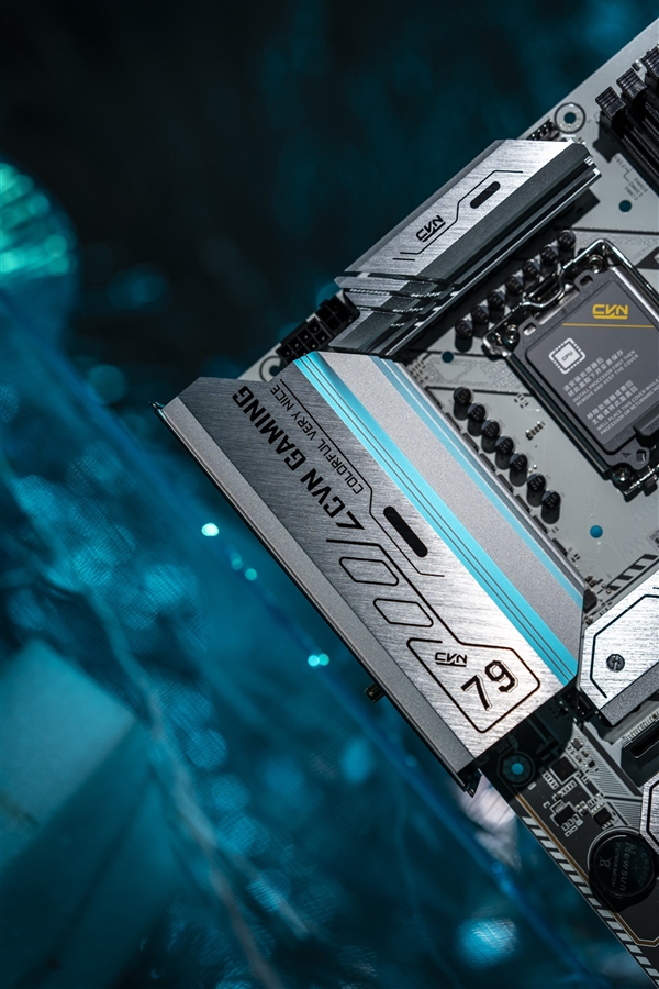 18相供电不到2000元!七彩虹三款13代酷睿z790主板战舰驶来