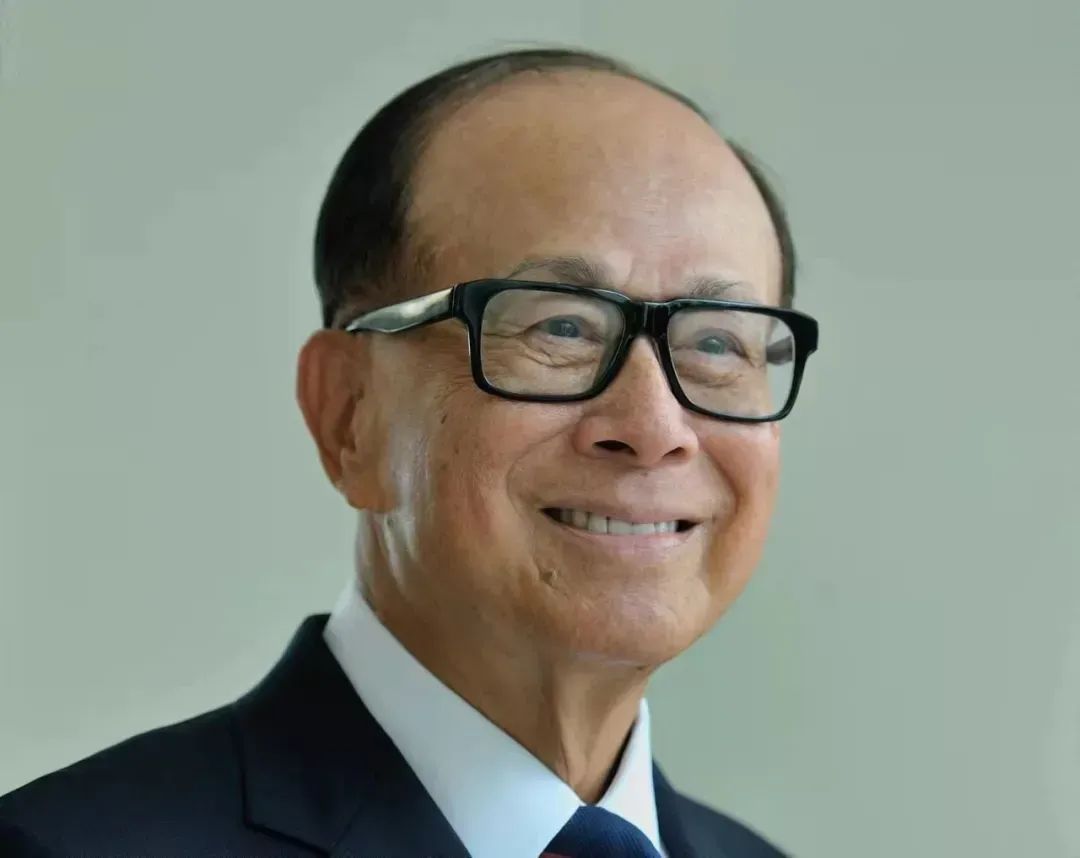 李嘉诚,又卖了几十亿